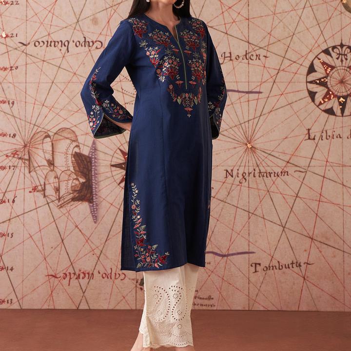 Women’s Royal Blue Embroidered Cotton Slub Kurti – Festive Ethnic Wear
