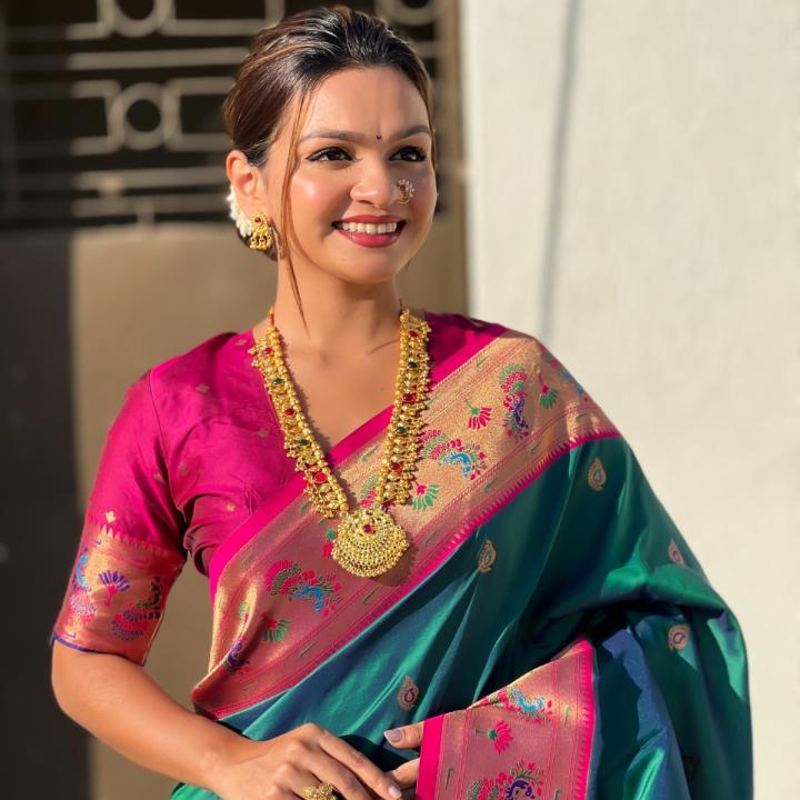 Teal Green Soft Silk South Indian Saree for Women with Brocade Blouse Piece